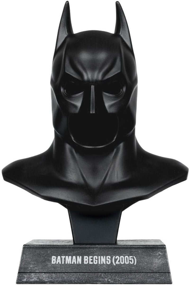 McFarlane Toys Batman Begins DC Direct Mini Replica 1/3 Batman Cowl 19 cm