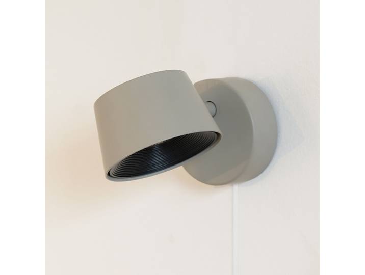 Direction Short LED-Wandlampe, grau 9 cm touchdim - Antidark - Wohnzimmer - Modern - Metall - Einflammig