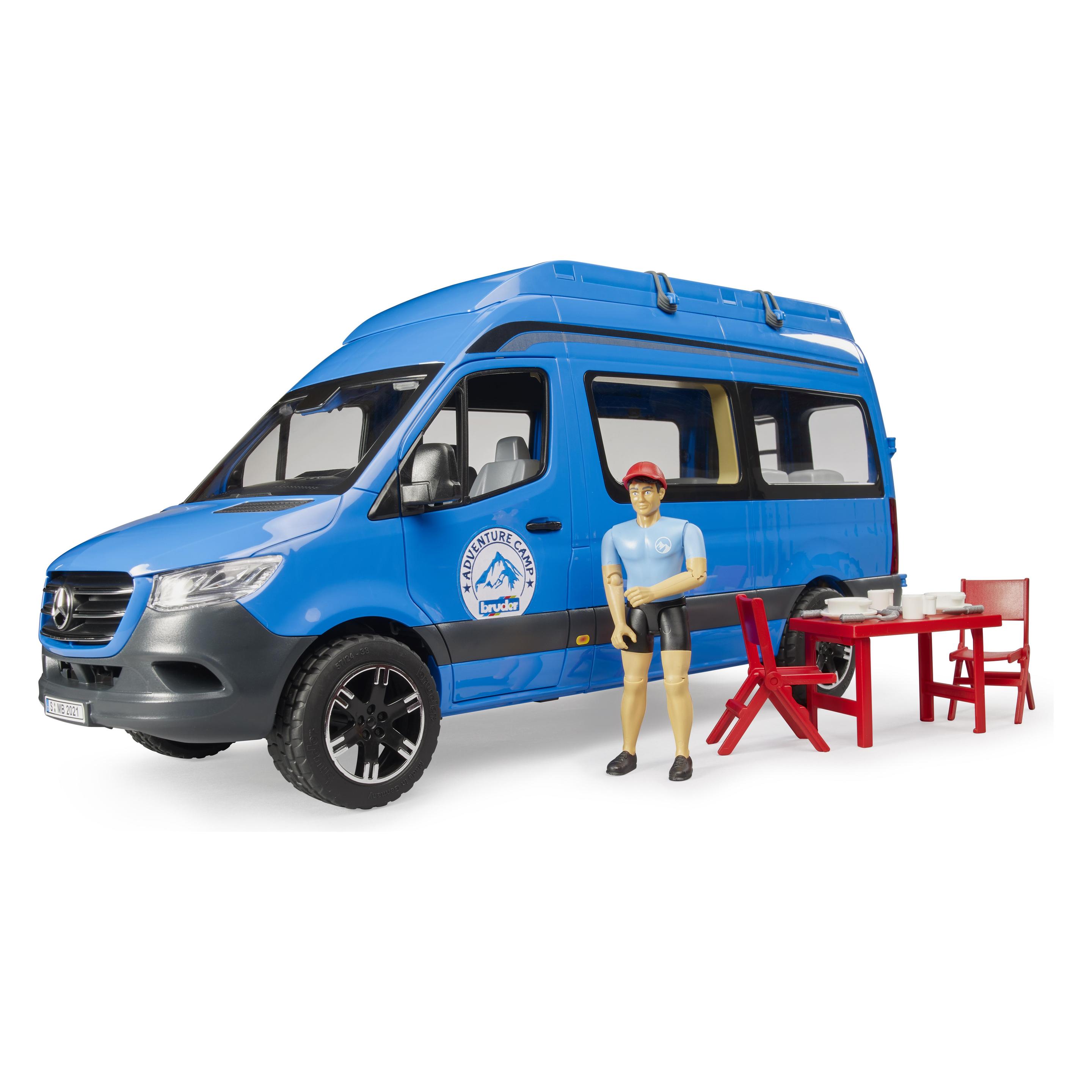 Bruder MB Sprinter Camper mit Fahrer (2684)