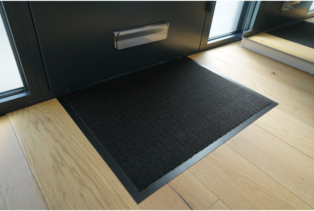 Sol 27 Outdoor Aarib Non-Slip Doormat Charcoal Rectangle 120cm x 180cm
