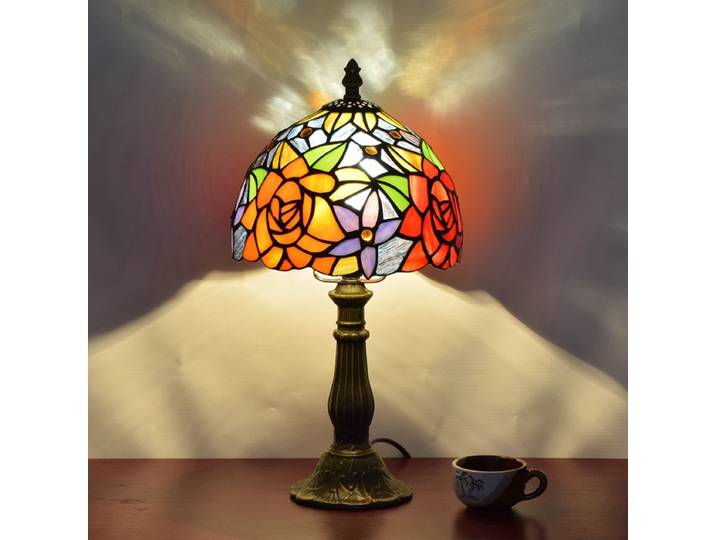 Lampe de Table de Style européen, vitrail, lampe de lecture, petite pièce, décoration pour la maison, salon, Table de chevet, chambre à coucher, bureau