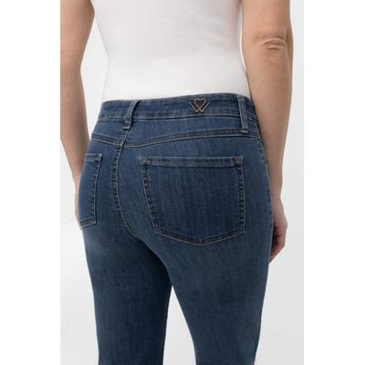 wonderjeans "Relaxed Straight" Cool, modern und vielseitig zu stylen