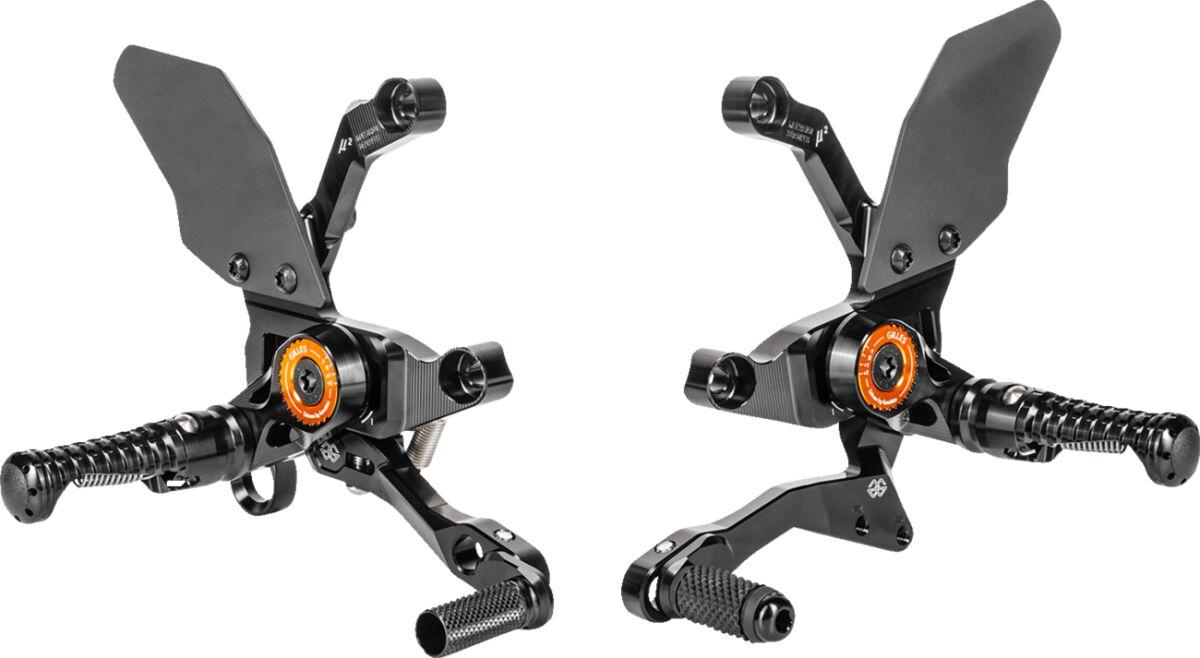 Gilles Tooling MUE2-Fußrastenanlage - Schwarz - KTM