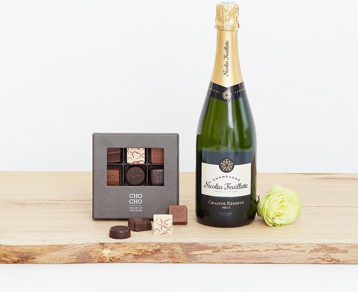 Nicolas Feuillatte, Sélection Brut, champagne med CHO CHO 9 stk.  Send Blomster  Interflora