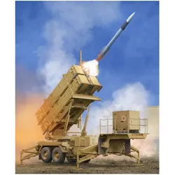 Trumpeter US M901 Launching Station w/MIM-104F Patriot SAM System (PAC-3)