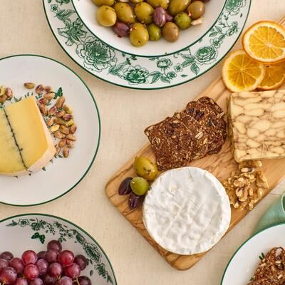 Stone Lain Esme Porcelain Dinnerware Set
