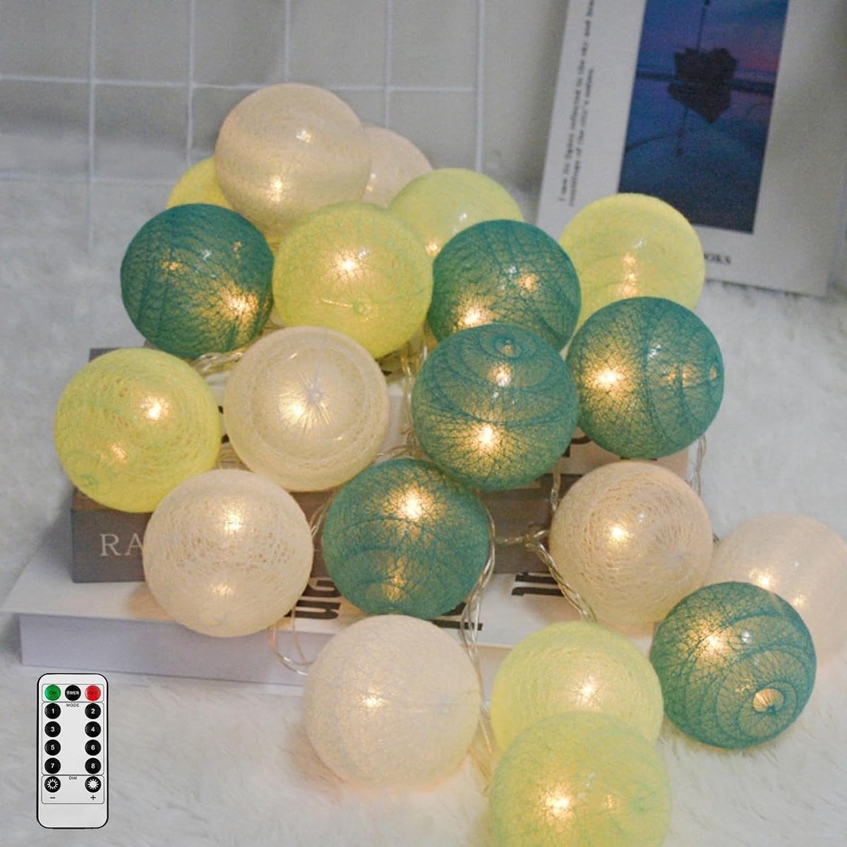 Katoenen bollen lichtsnoer