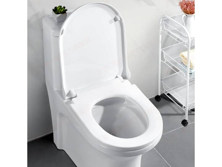 Siège de toilette carré épaissi à installation rapide pour la maison, couvercle de siège de toilette, accessoires de toilette, L24177