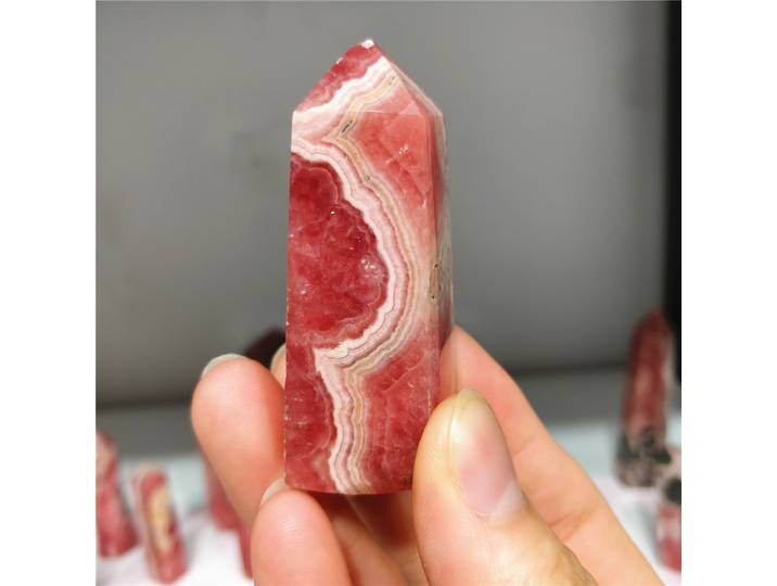 Minéraux naturels pierres précieuses Rhodochrosite cristal baguettes énergétiques Points de Chakra symbole d'amour cadeaux pour femme bijoux fins décoration