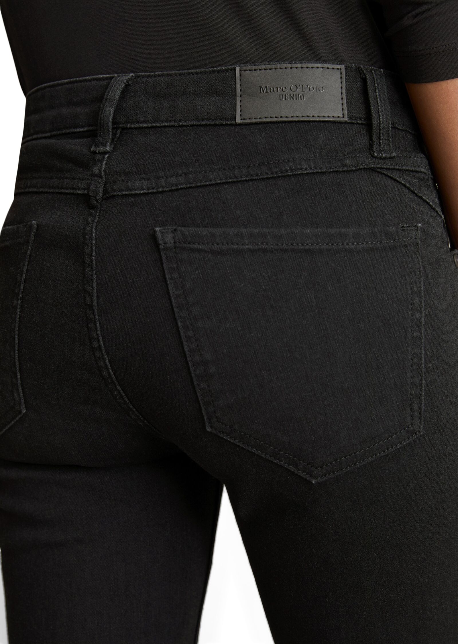 Marc O' Polo Bootcut-Jeans MARC O'POLO DENIM "NELLA", Damen, Gr. 31, Länge 30, schwarz, Denim/Jeans, Obermaterial: 90% Baumwolle, 8% Elastomultiester, 2% Elasthan, slim fit lang, Jeans Bootcut-Jeans, normale Leibhöhe, Slim Fit, superstretchigem Organic Co