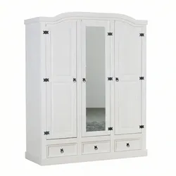 Ebuy24 Mexico Kleiderschrank 3 türig mit einer Spiegeltür, 2 getäfelten Türen und 3 Schubladen in weiß, gewachst.