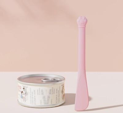 Snug & Styled Premium Extended Silicone Cat Food Spoon Deep Can Pet Feeding Tool pink
