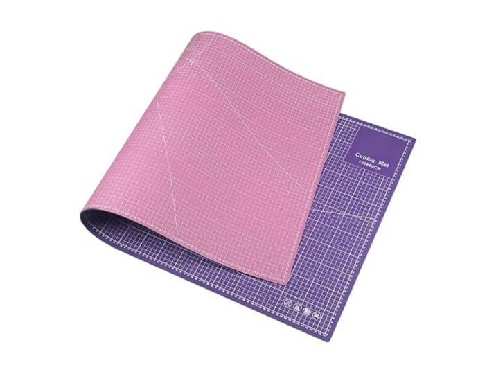 Schneidematte 1 Stück 120 x 60 cm lange Schneidematte, Tischplatten-Schutzpolster aus PVC-Material, doppelseitig in den Farben Pink und Lila, selbstheilend for Selbermachen Arbeiten