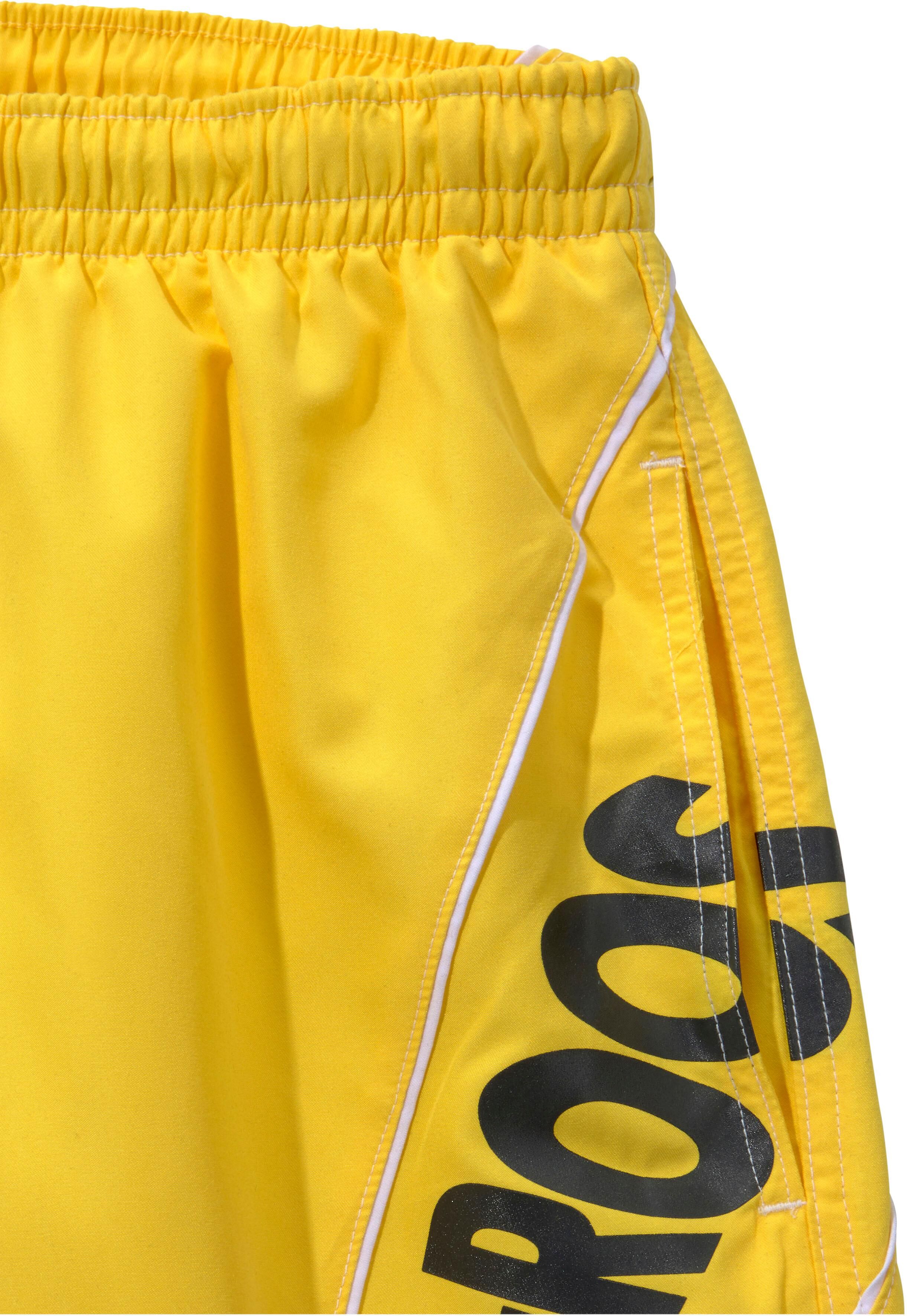 Badeshorts KANGAROOS, Herren, Gr. 6, N-Gr, gelb, Microfaser, Polyester, unifarben, Badehosen Badeshorts, mit Kangaroos Schriftzug gelb 6, N-Gr