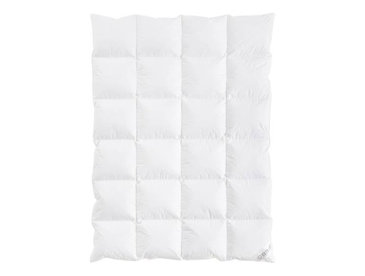 Couette à cassettes One&Only 135 x 200cm Blanc/Blanc Mako – Sergé