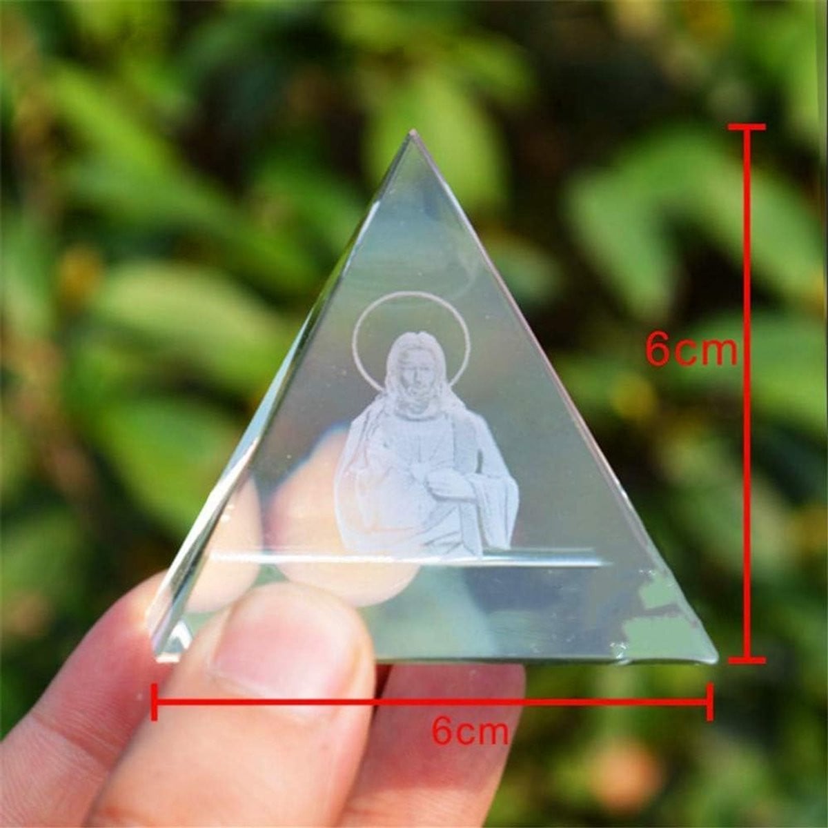 Handgemaakt religieus kristal piramide beeld van Jezus voor woondecoratie
