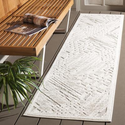 SAFAVIEH Stella Almke Transitional Indoor/Outdoor Washable Backyard Patio Rug