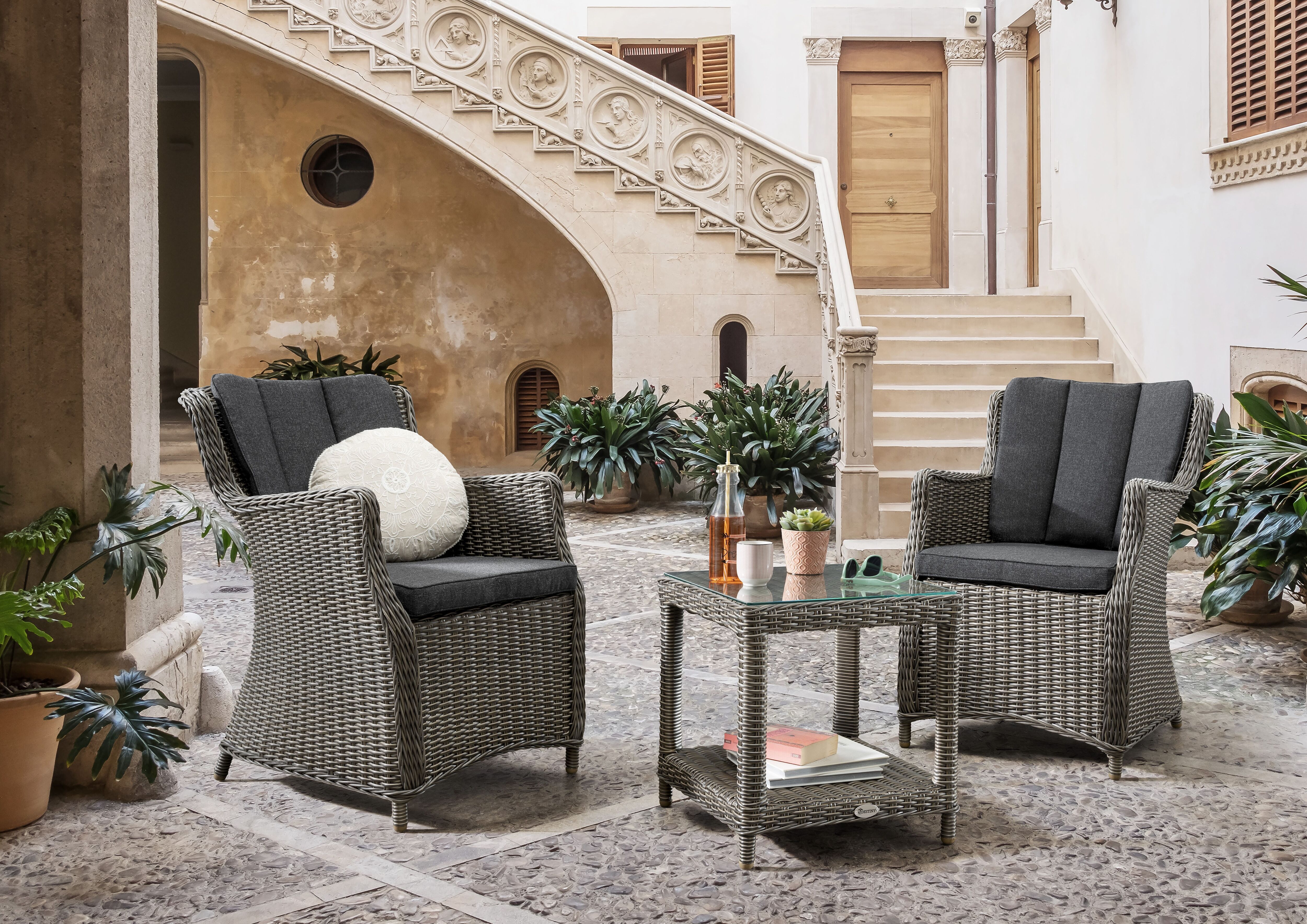 Balkonset DESTINY "LUNA MERANO 2 Se + Beistelltisch 46x46cm, vintage grau", grau (vintage grau), Polyester, Aluminium, Polyester, Polyrattan, Sitzmöbel-Sets, Balkonset, Aluminium, Polyrattan