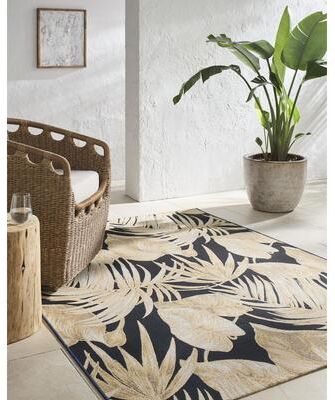 Livabliss Warsaw Tropical Indoor / Outdoor Area Rug