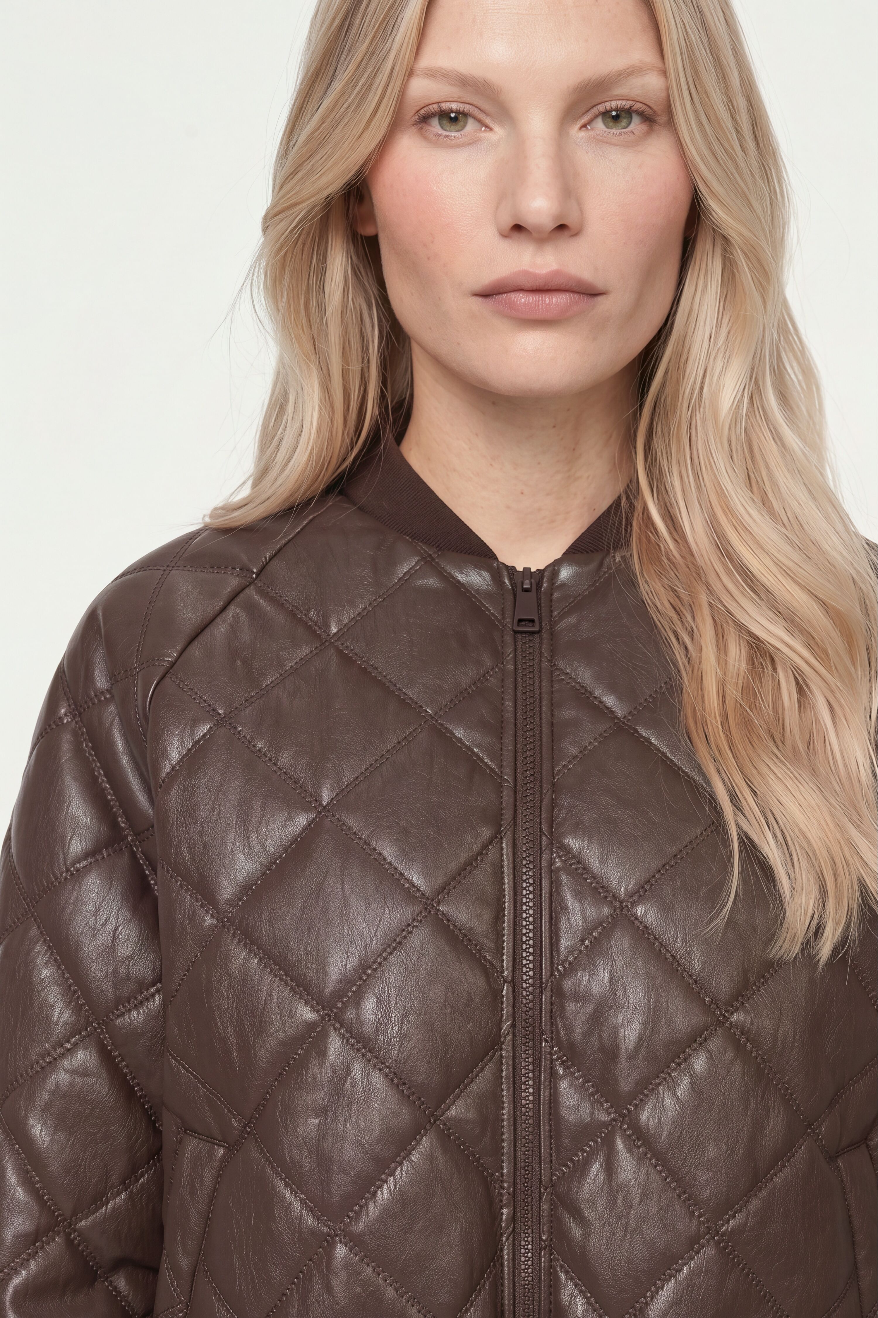 Lederimitatjacke RICHROYAL, Damen, Gr. XL, braun (chocolate torte), Web, Obermaterial: 100% Polyurethan, gerade kurz, Jacken Lederimitatjacke, kurze Form, mit Rautensteppmuster, Herbstjacke chocolate torte XL