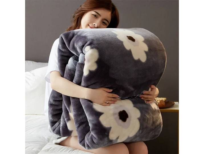 Nouveau Raschel peluche épaissie couverture chaude 1 PC 150/180/200 cm sieste salle climatisée l'avion lavable en machine