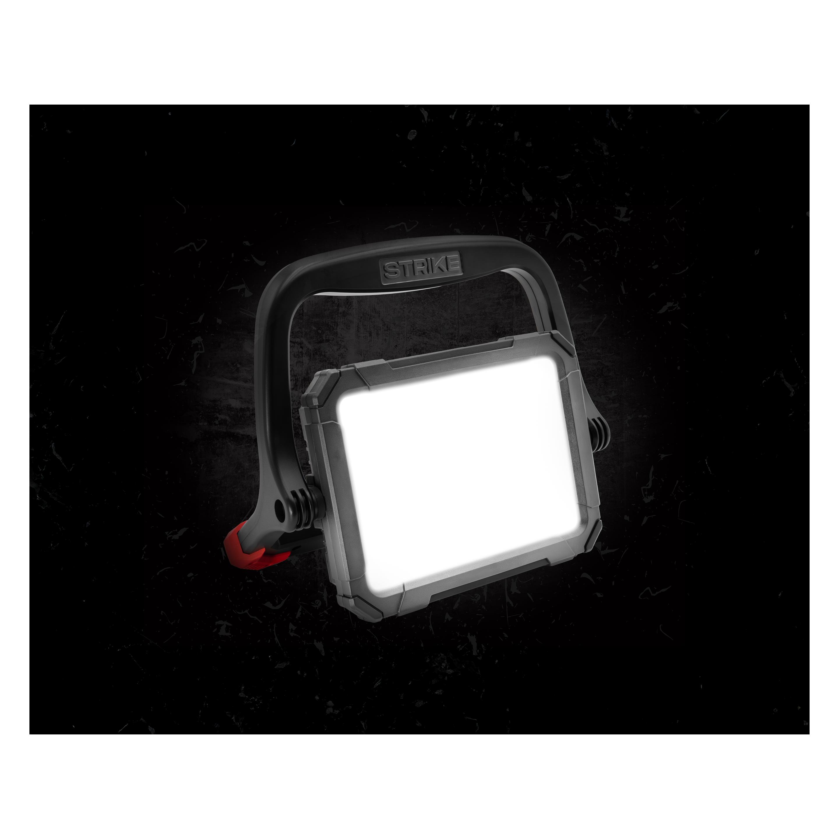 Strike Brewing Century Strike tragbarer wiederaufladbarer LED-Strahler 70W, 6000 (6000 lm) (STK-M6000)