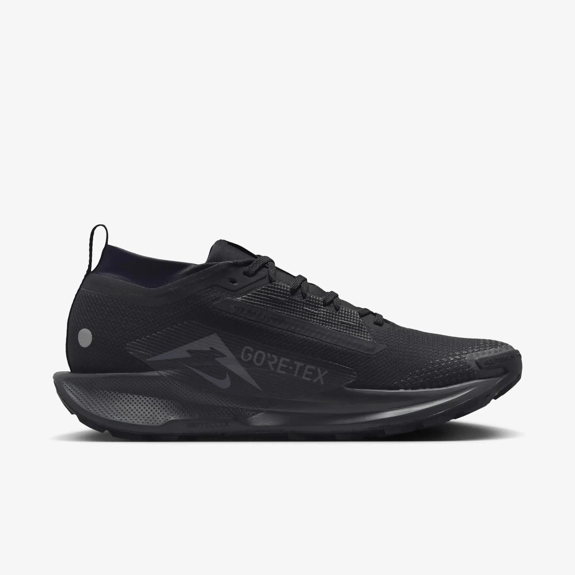 Nike FQ0908-002 Herren-Sneaker in Schwarz für Alltag