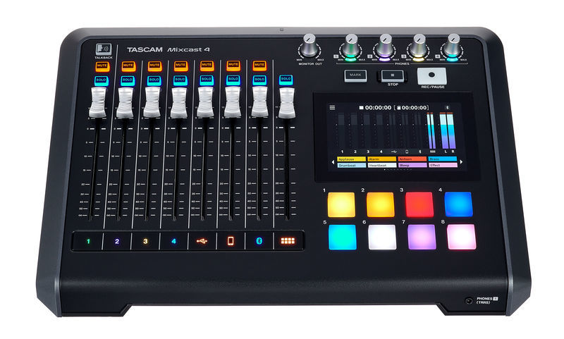 Tascam Mixcast 4 Bag Bundle