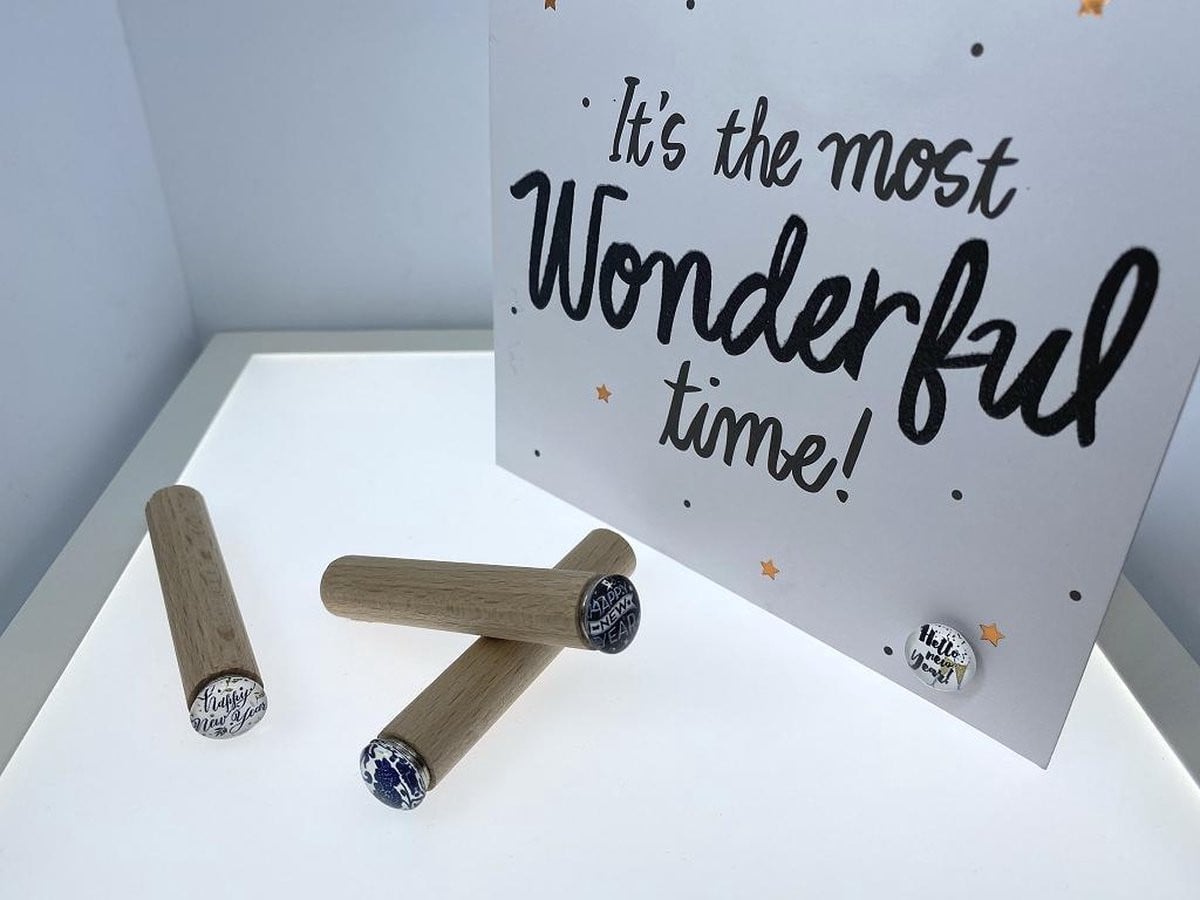 High5wood Kaartpin Happy New Year Set van 4 stuks