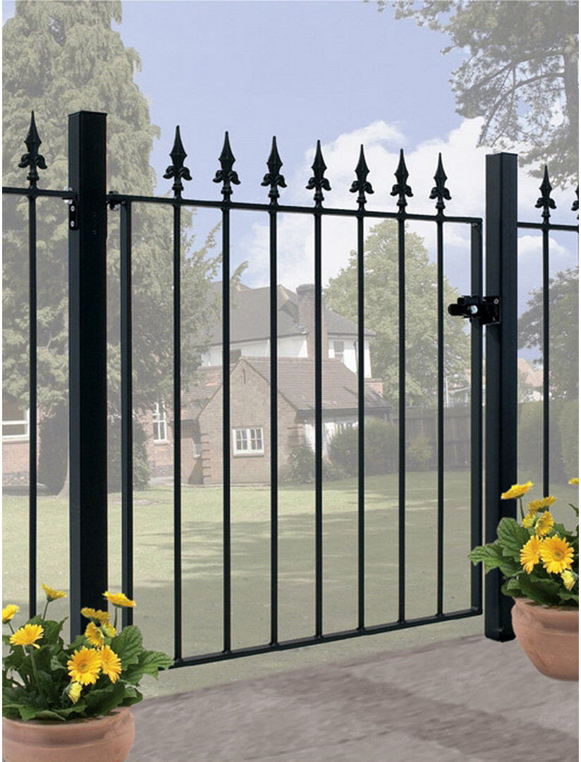 Rosalind Wheeler Pinkley Spear Top Metal Garden Gate 95cm High Black 91cm W X 95cm H