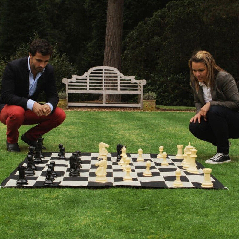 Uber Games Echecs géant - Pièces 20 cm - Ubergames