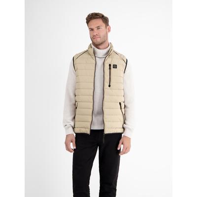 Steppweste LERROS "Sportive Steppweste mit hohem Kragen und Zippertaschen", Herren, Gr. XXL, beige (gravel beige), 100% Polyester, Westen Steppweste
