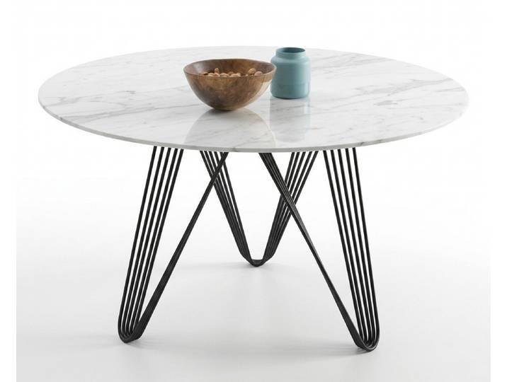JVmoebel Esstisch Moderner Esstisch Esszimmer & Küche Stilvoller Design-Tisch Sofort (1-St), Made in Europa