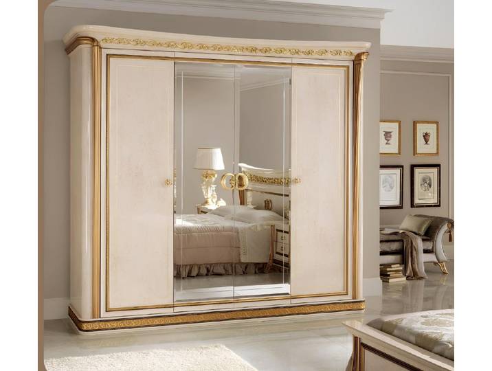JVmoebel Kleiderschrank Kleiderschrank im Barock-Rokoko-Stil mit Spiegeln und Schnitzereien (1-St) Made in Europa