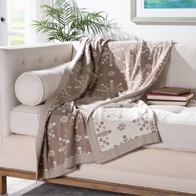 SAFAVIEH Snowflake 50 x 60 Inch Cotton Throw, Natural
