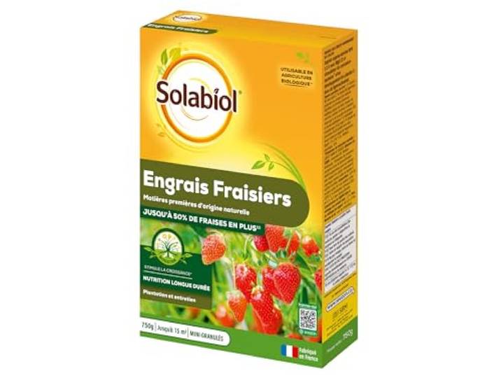 SOLABIOL Engrais Fraisiers & Petits Fruits - Jusqu'à 15m² - 750g Stimulateur de Croissance - Nutrition Longue Durée - +50% de Fraises - Utilisable en Agriculture Biologique - SOFRAY750