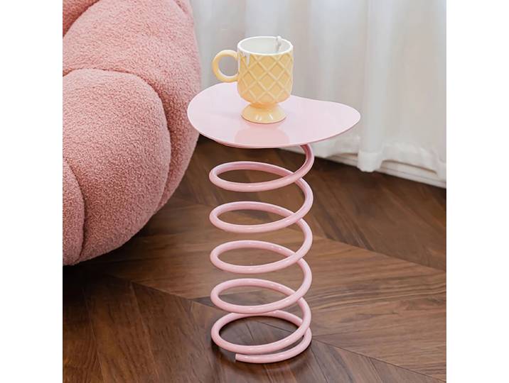 Meubles nordiques, table basse créative à ressort en métal, table d'appoint de salon, table de chevet de chambre simple, bureau de rangement mobile