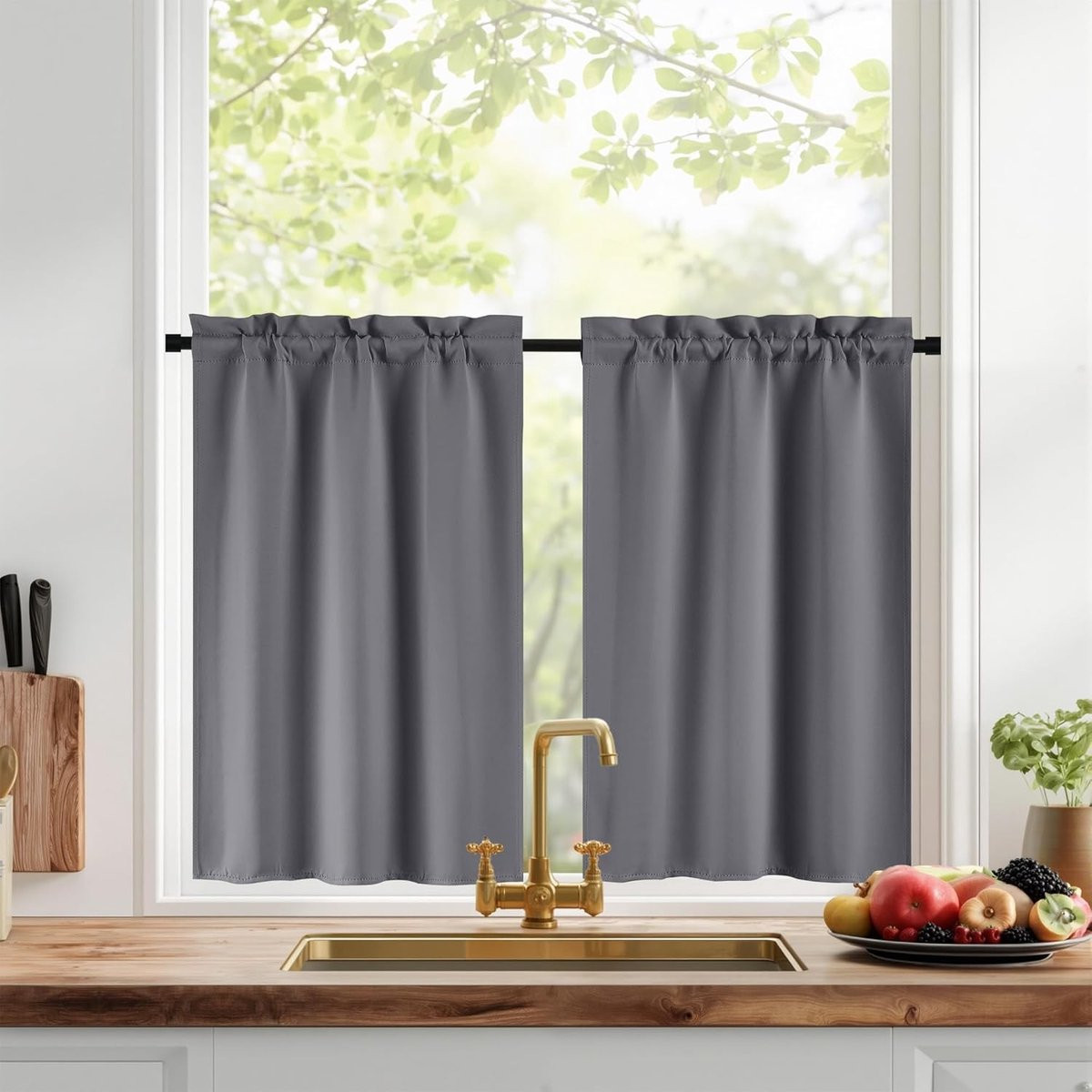 Korte semi-transparante keuken gordijnen voor de woonkamer