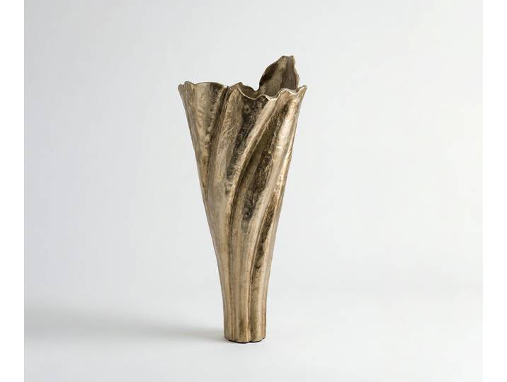 Vase Flamara l33 x P29 x H74 cm Aluminium Champagner Fait main