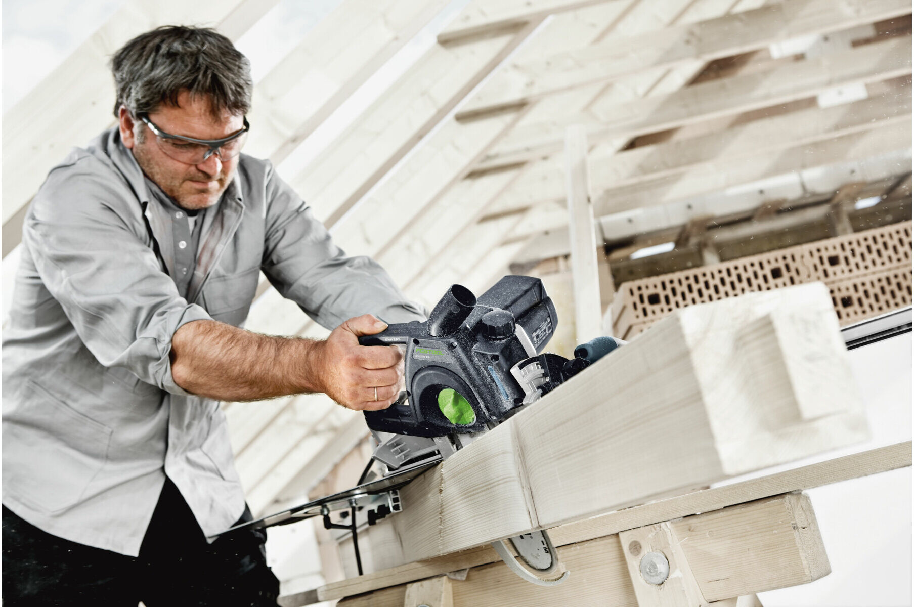 Festool SSU 200 EB-Plus UNIVERS Schwertsäge mit leistungsstarkem Motor und präziser Schnitttiefe für Holzwerkstoffe, 576563)
