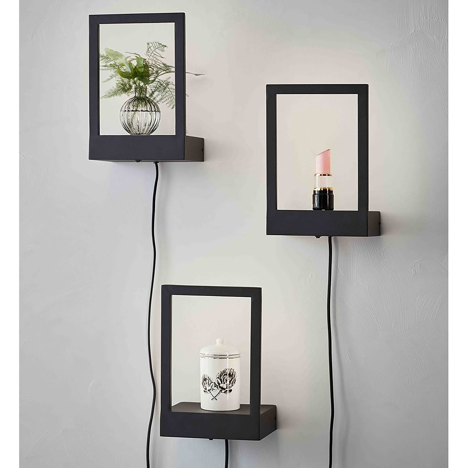 home24 LED-wandlamp Pablo I zwart, metaal, B: 20 cm, H: 30 cm, D: 15 cm