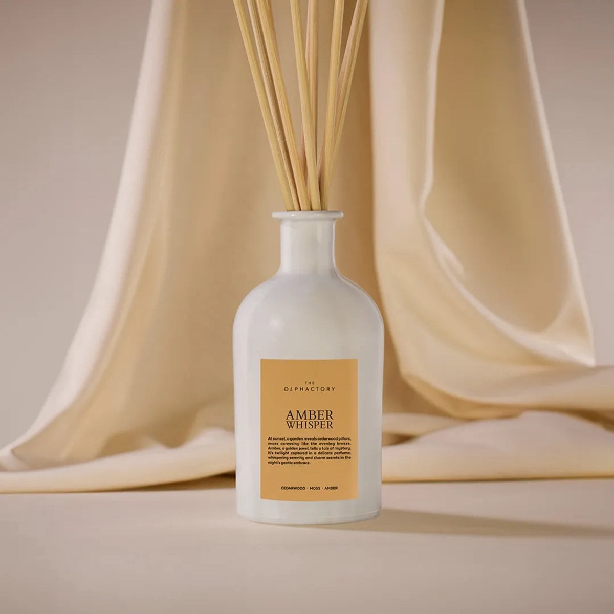 The Olphactory Amber Whisper Diffuser 250 ml