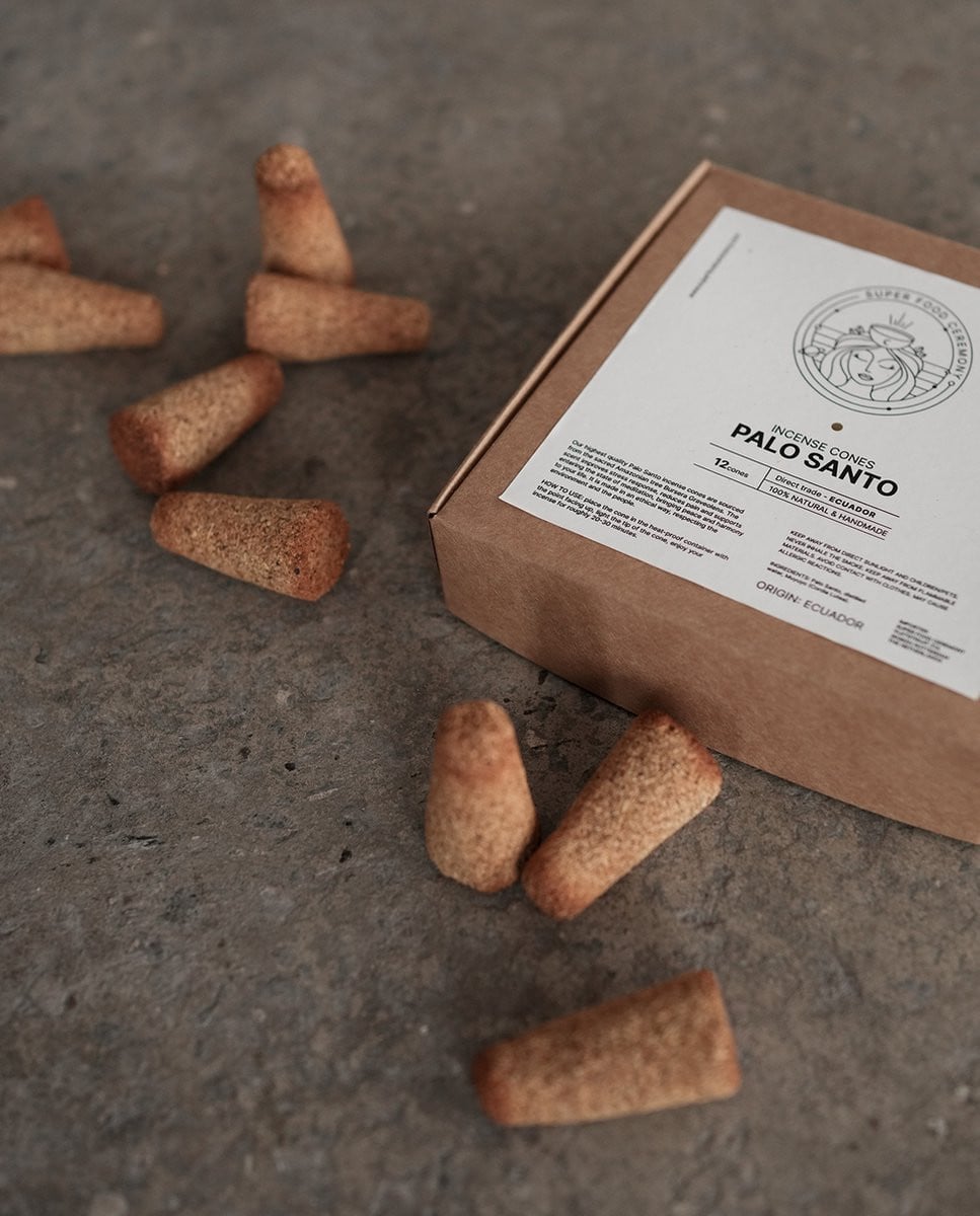 Super Food Ceremony Palo Santo wierookkegels XL - 12 stuks - 100% natuurlijk en handgemaakt uit Ecuador