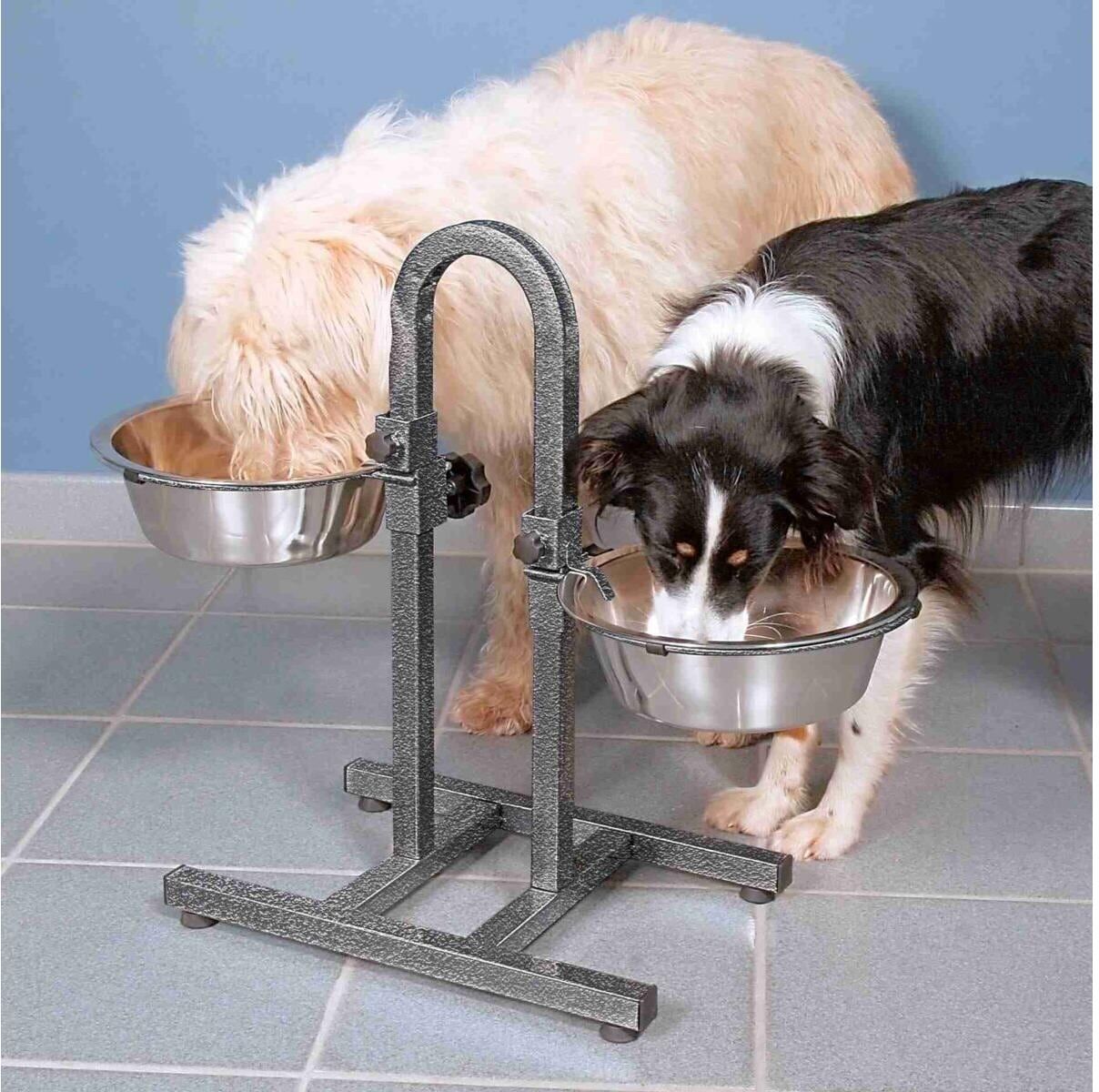 Futternapf TRIXIE "Hundebar 2,8 l, ø 24 cm", silber (edelstahl), B:24cm H:43cm T:24cm Ø:24cm, Näpfe, Futternapf, Höhe dreifach-verstellbar (29/36/43 cm), Spülmaschinen geeignet edelstahl Einheitsgröße