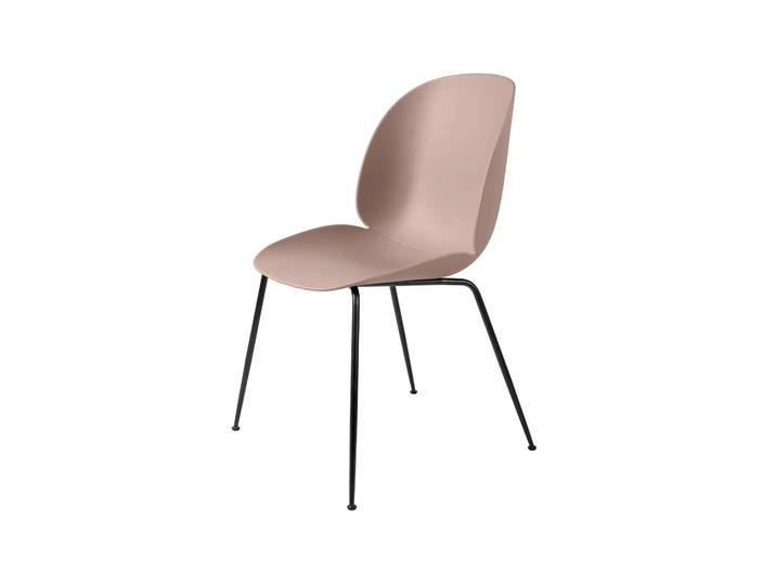 GUBI Beetle Stuhl Sweet pink, schwarzes stahlstativ