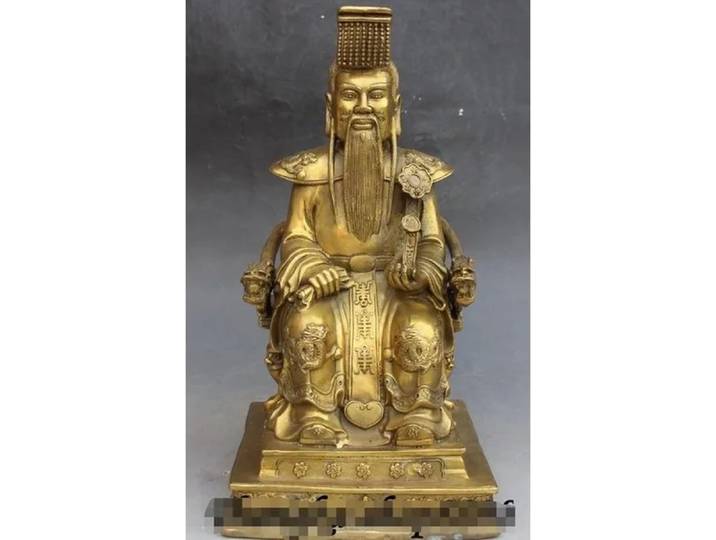 Statue de l'empereur chinois kaiser tzar tenant Ruyi siège bête dragon chaise 13 pouces