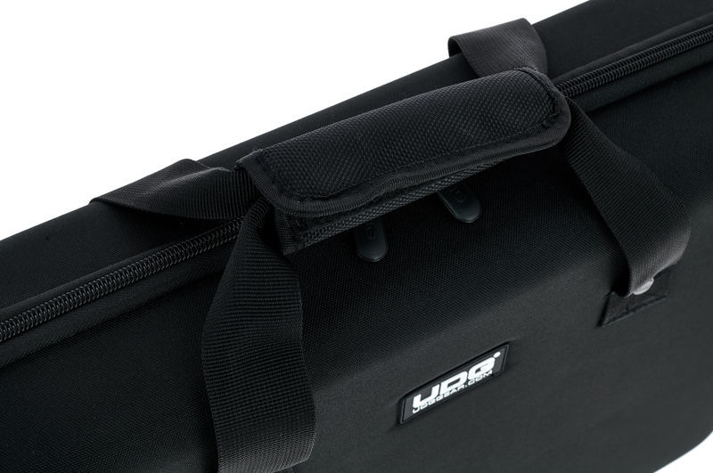 UDG Creator Controller Hardcase M nero