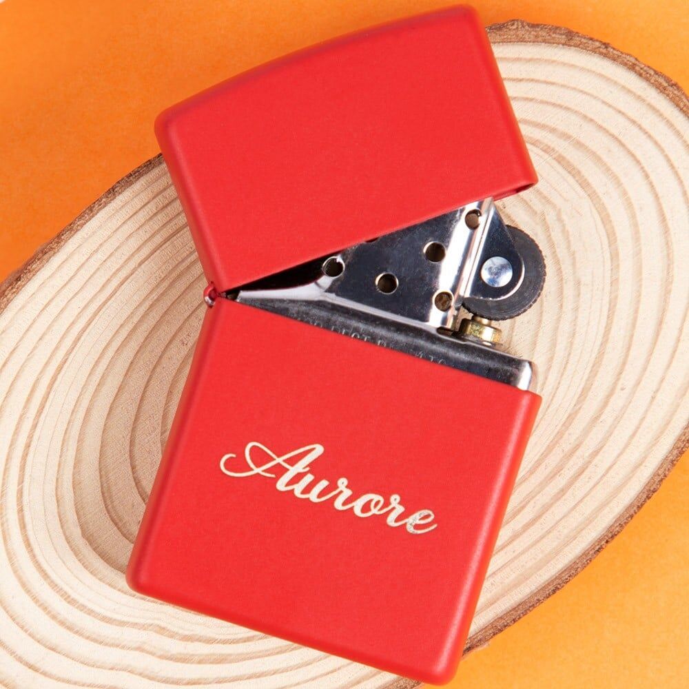 Ocadeau Briquet zippo rouge gravé