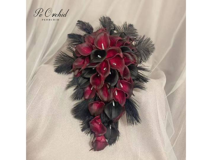 PEORCHID-Bouquets de mariage en cascade vintage gothique, fleurs de lys calla, bouquet de plumes artificielles, noir bordeaux, mariée