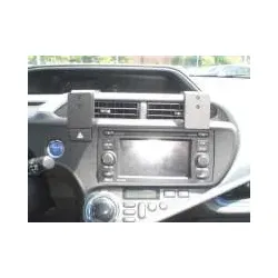 BRODIT 854784 ProClip Halterung - Toyota Prius C ab Baujahr 2012 KFZ-Halter N...